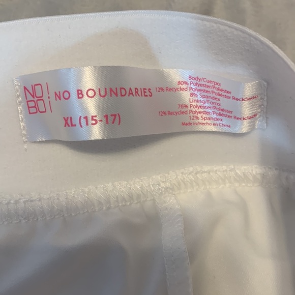 Athletic pleated tennis skirt over shorts size XL White no boundaries skort - Picture 3 of 7